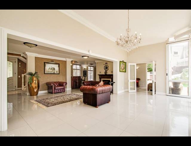 4 BEDROOM HOUSE FOR SALE IN DAINFERN GOLF ESTATE